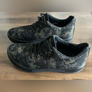 ❌NOT FOR SALE❌NOBULL Black and Gold Canvas Trainers